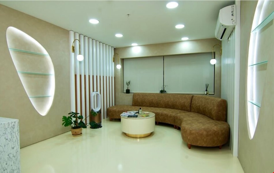 Clinique YEG 3